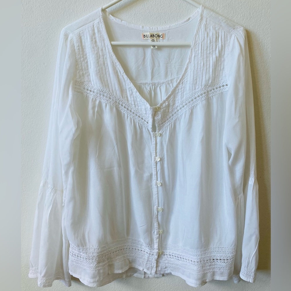 Billabong EUC White Lace Detail Blouse L